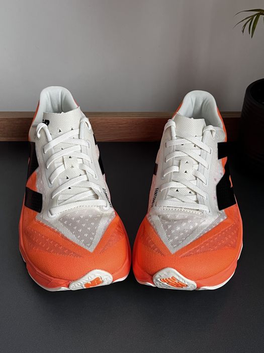 New Balance FuelCell Rebel v4 оригінал кросівки чоловічі розмір 40.5 (25.5см) нові  артикул MFCXC04
