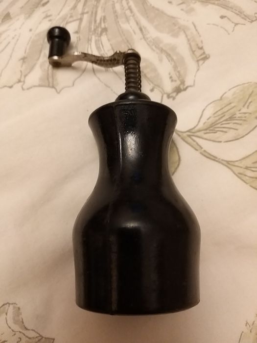 Измельчитель мельница