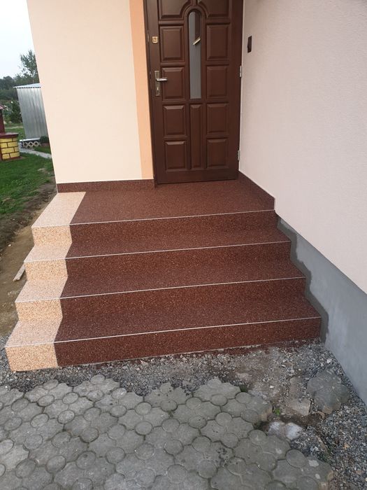 Kamienny dywan Schody