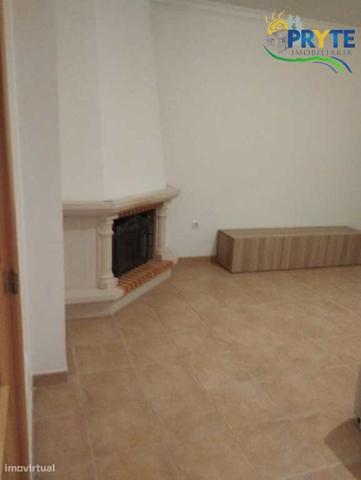Apartamento T2 situado na Vila da Sertã