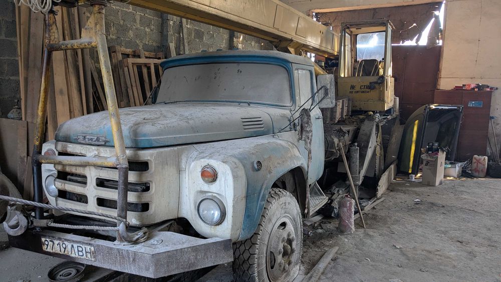 Кран  на базі ЗІЛ 133