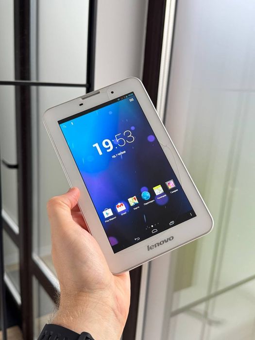 Планшет Lenovo на 2 Sim картки