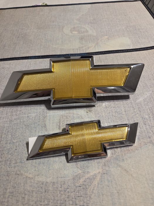 emblematy Chevrolet