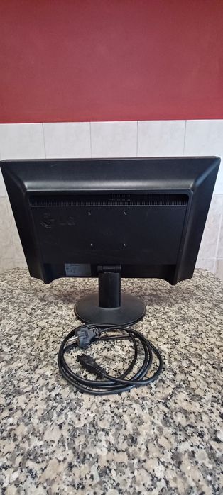 Monitor LG Flatron W1934S