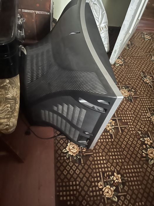 Samsung телевізор 32ʼ