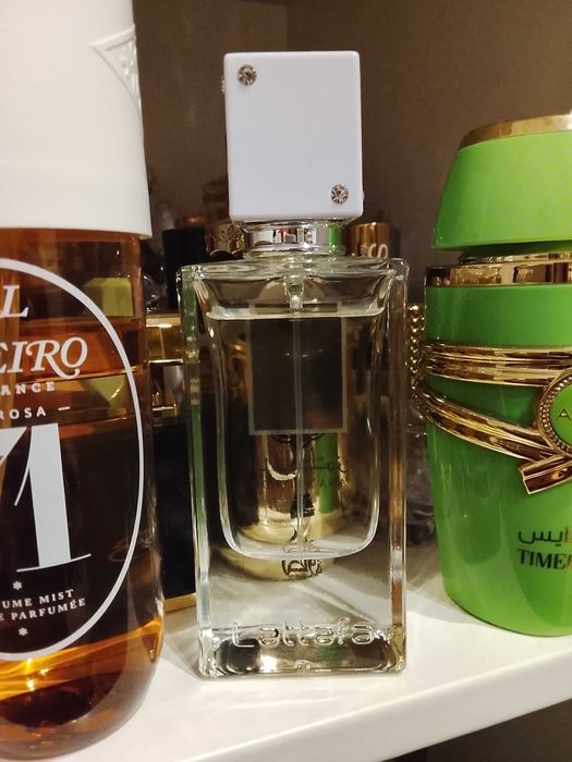 Lattafa Ana Abiyedh Woda perfumowana uniseks