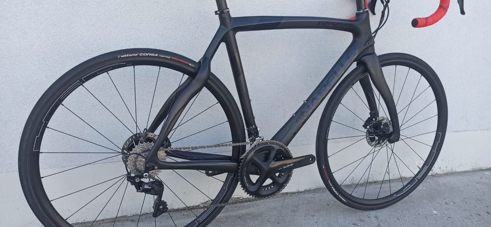 PINARELLO RAZHA DISC, Shimano 105(hydraulika/sztywne osie), Rozmiar 54