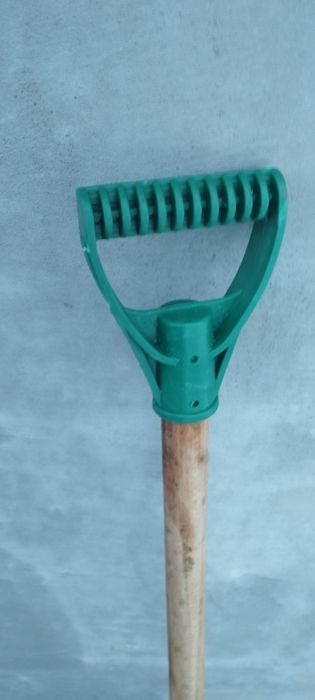 Лопата для снігу