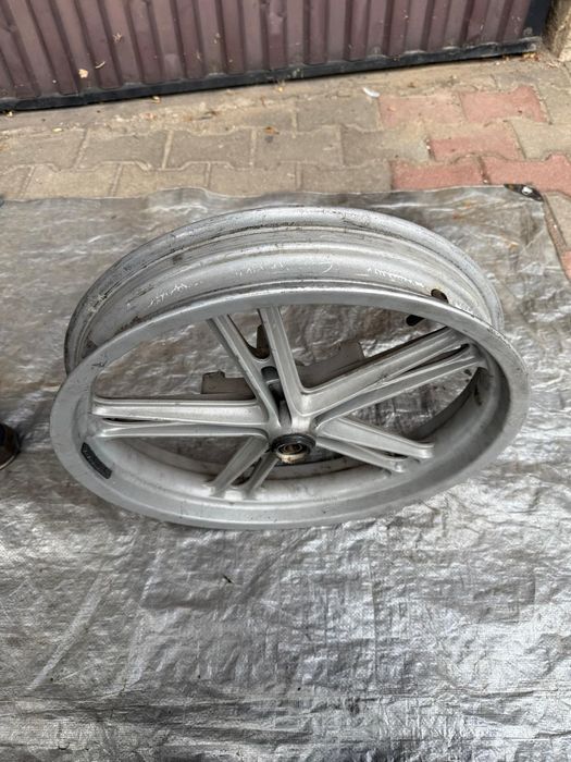 Yamaha r 125 kolo przód tył