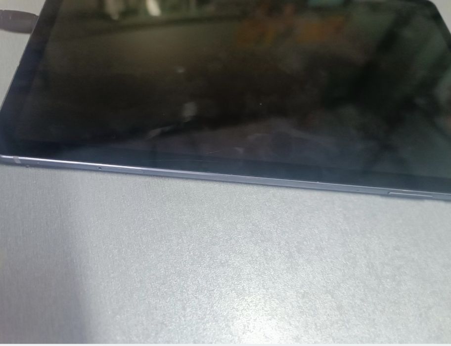 Samsung Galaxy Tab S6 10.5" wi-fi  битий