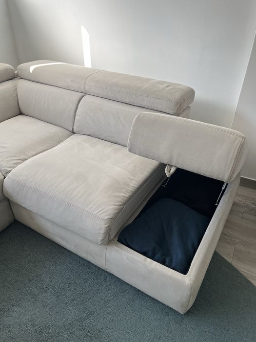 Sofa com chaise/canto