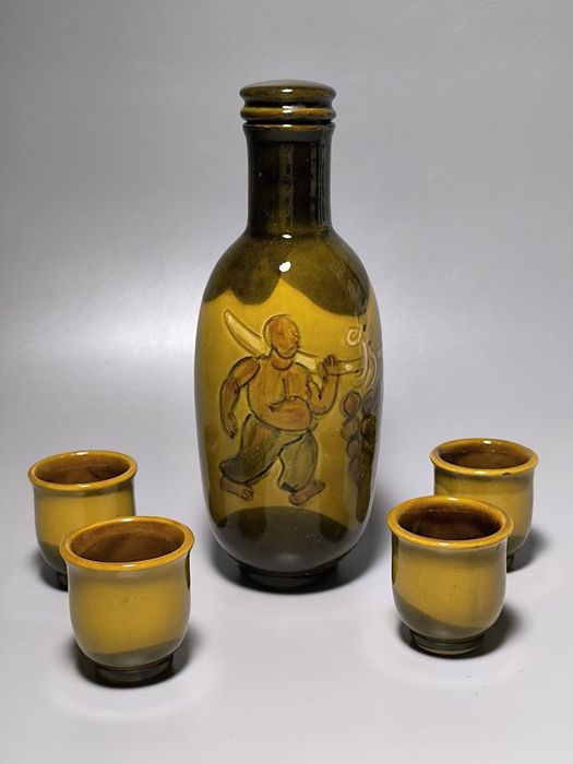 Набір ЛКСФ "Збір винограду" штоф чарка рюмка Кераміка Майоліка СРСР