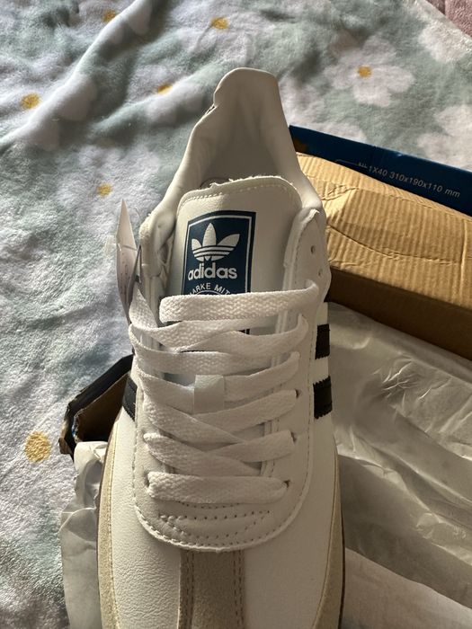Adidas Samba OG novos T42 branco preto