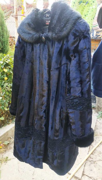 Шубка, дубленка в отличном состоянии