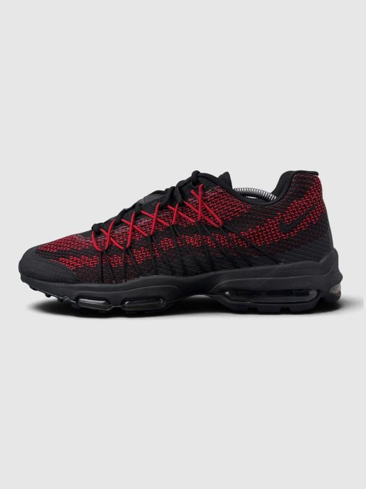 Buty Sportowe Nike Air Max 95 Essential Czarny Czerwony Rozmiar 45.5