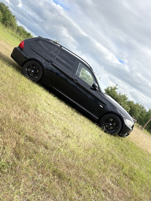 Bmw e91 seria 3 2010 rok