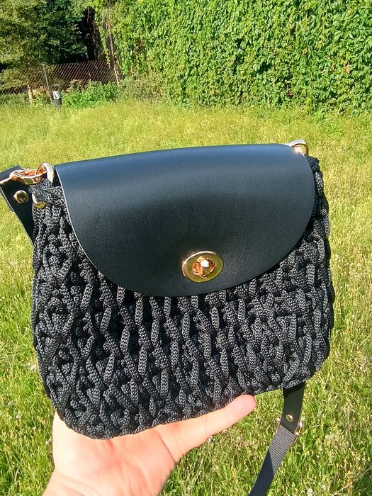 Torebka ręcznie robiona