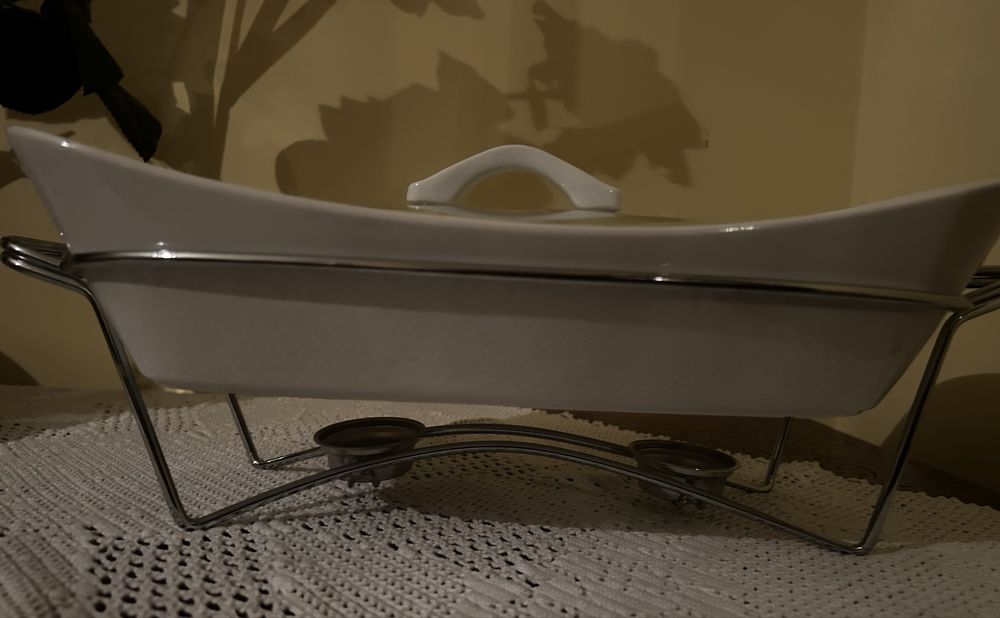 Ceramic baking dish423753261316853761