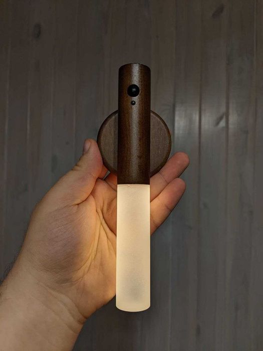 Магнитная лампа ночник с датчиком движения