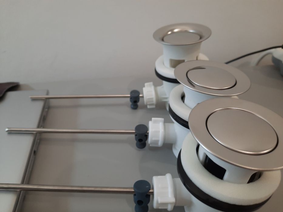 Korek umywalkowy chrom