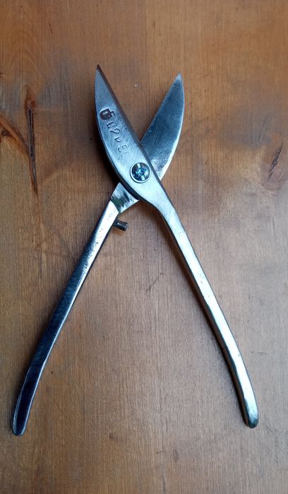 Ножницы по металлу