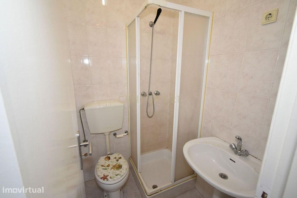 Apartamento T3 arrendado - para Investimento– Localização Central e Ót