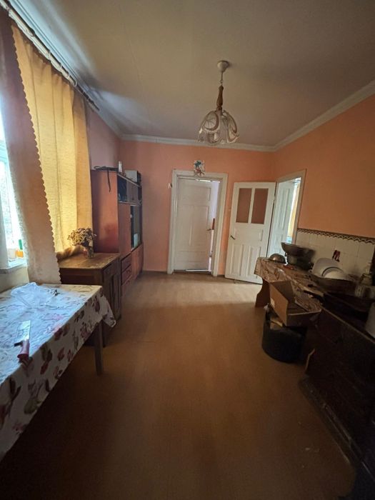 Продам будинок в Шептицькому районі.