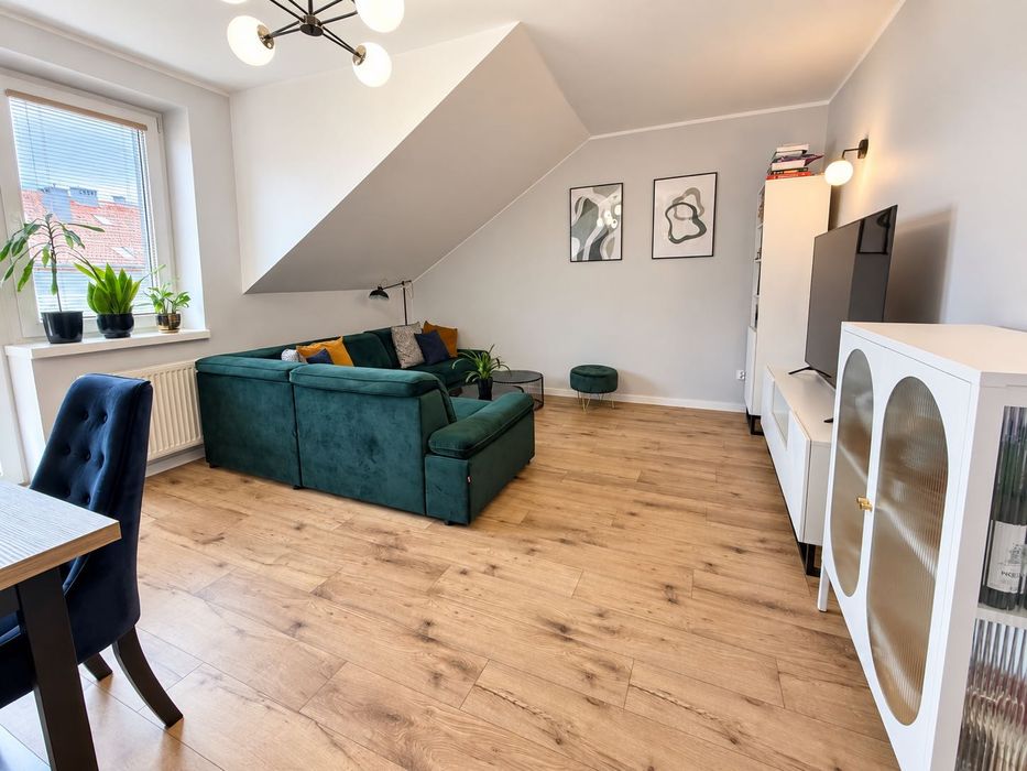 Zadbane duże 2-pokojowe mieszkanie 56,47 m² | balkon | piwnica | miejsce parkingowe Zieleniewo/k Kołobrzegu