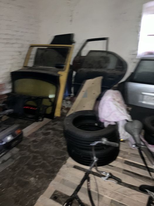 części samochodowe  atrapa maska kołpak klapa listwa kratka maska itp
