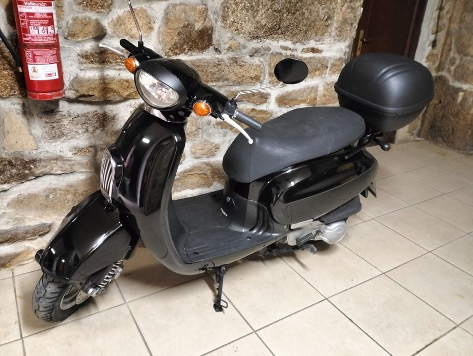 Besbi 125 como nova