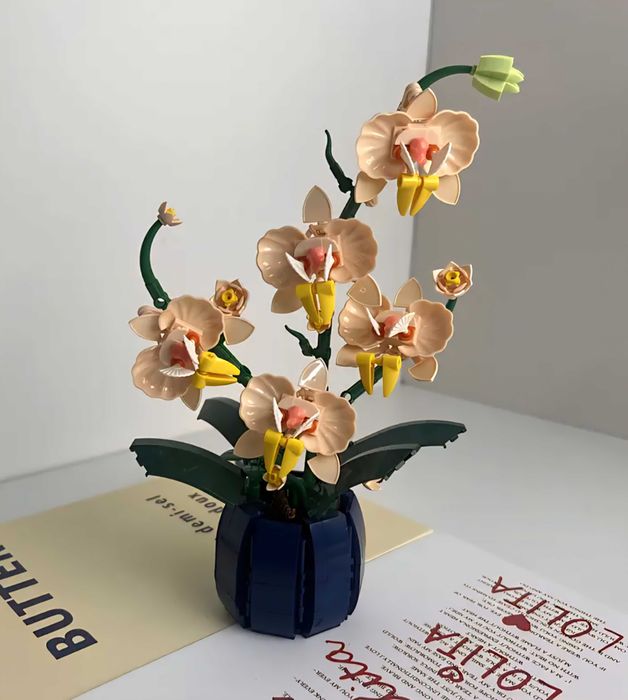 Конструктор орхідея 606 деталей LEGO