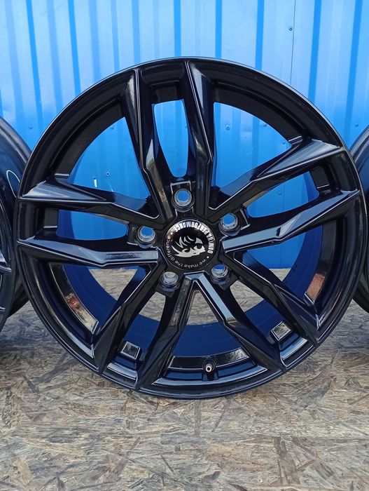 Felgi Aluminiowe 5x118 R16 ET40 6,5j Opel Vivaro Nissan Primastar