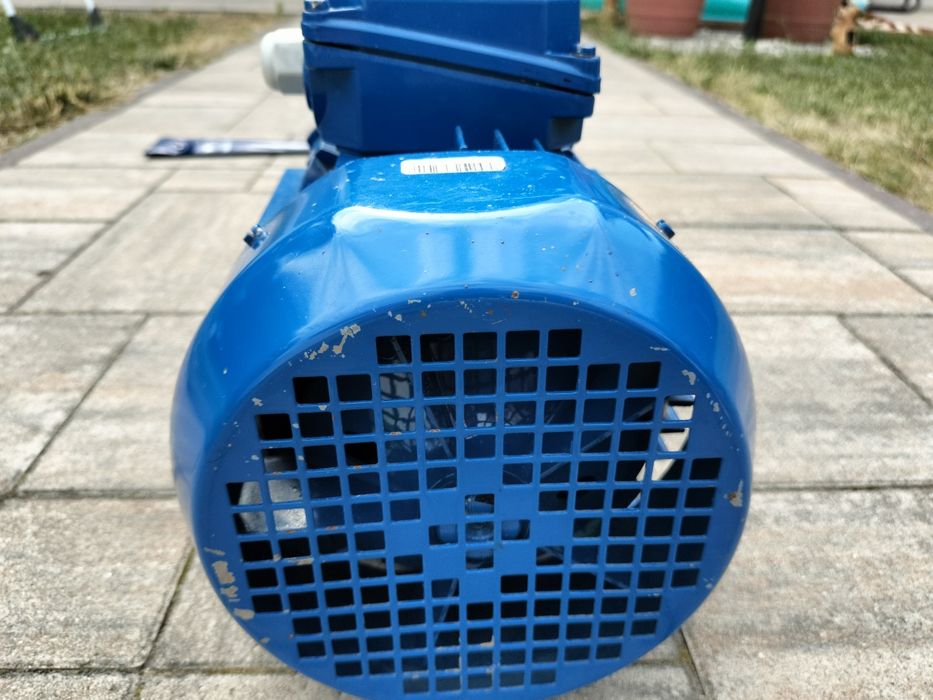 Silnik trójfazowy 1.1 kW