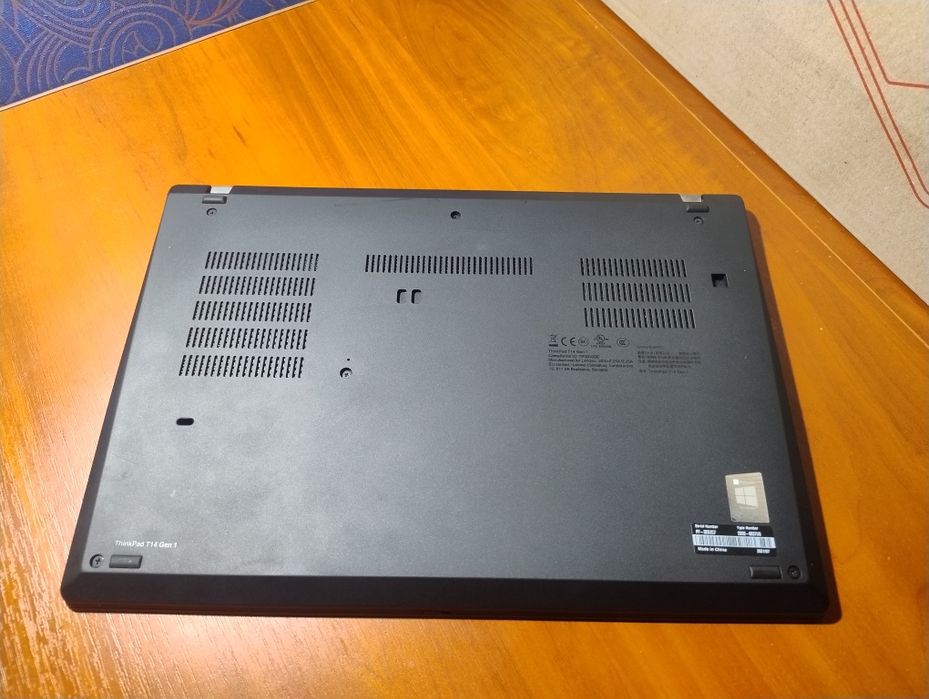 Відмінний Lenovo Thinkpad t14 gen1 i5 10310U FHD / 16Gb DDR4 / 256Gb