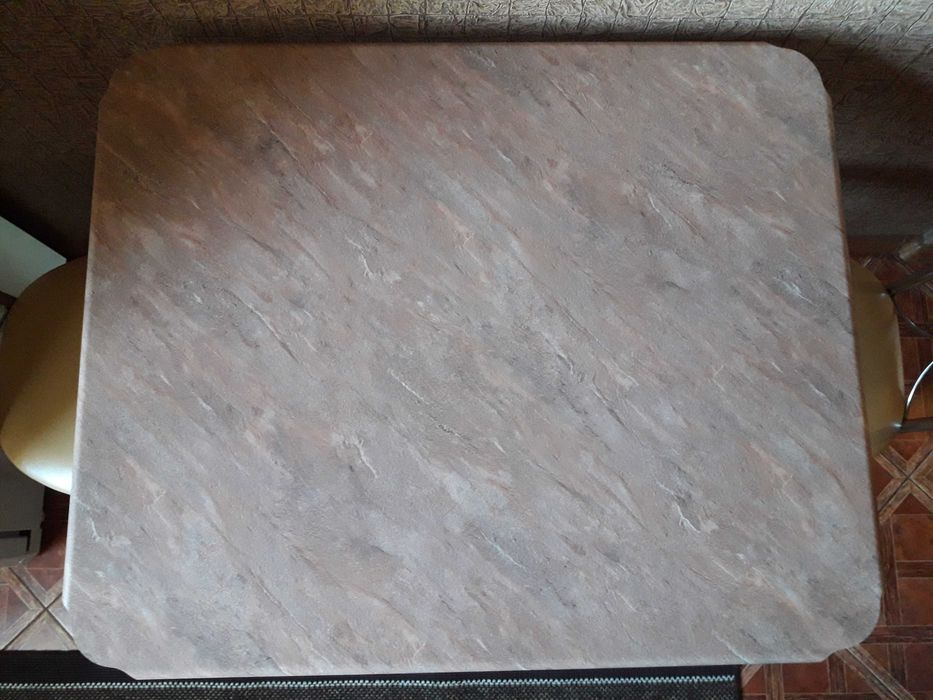 Кухоний обідній стіл+3 стільца