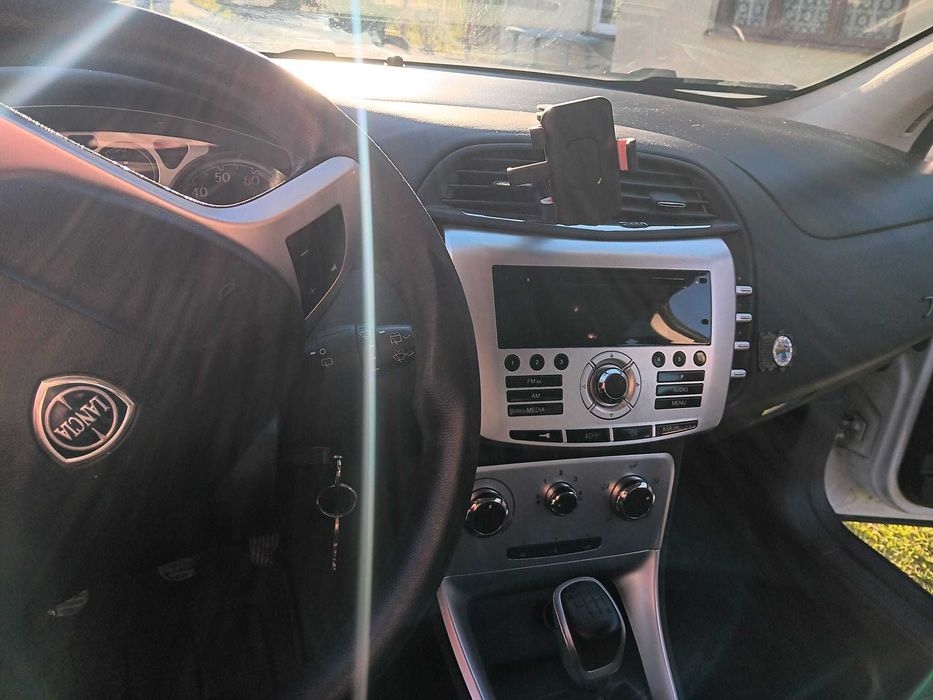 Lancia Delta 1,4 2008r. 120km