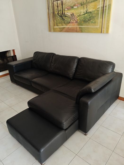 Sofá chaise lounge.
