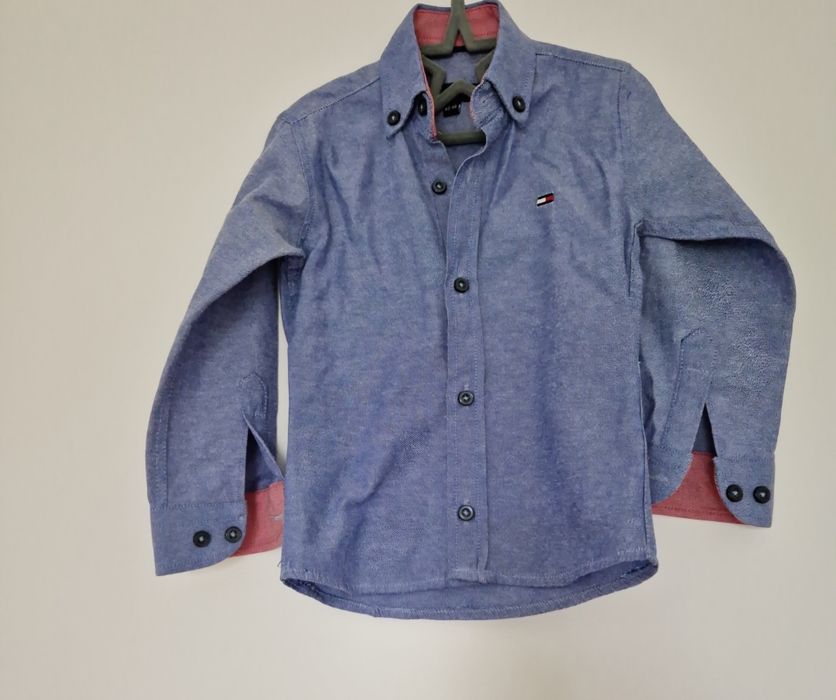 Koszula Tommy Hilfiger rozmiar 92-98. Stan idealny. Niebieska