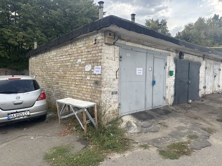 Гараж  г.к."Балтика"