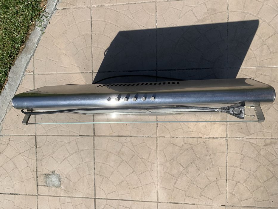 Продам витяжку Hansa