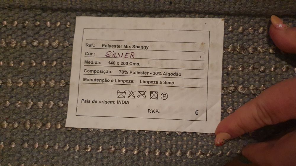 Tapete cinza moderno