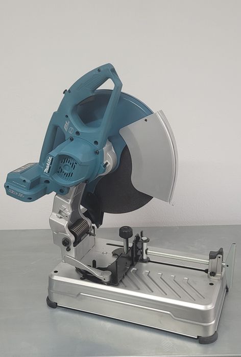 Piła do metalu akumlatorowa Makita DLW140Z