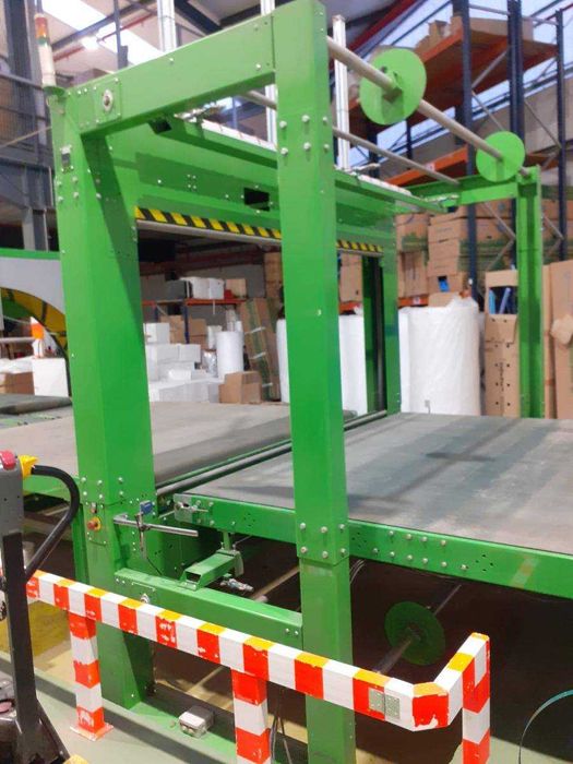 Maquina de embalar Plasticband ATIS 250