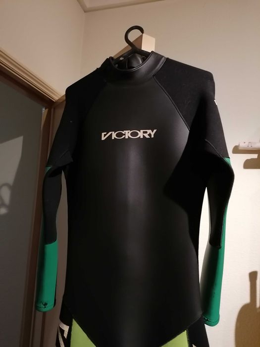 BAIXA DE PREÇO! Fato de surf/bodyboard da victory