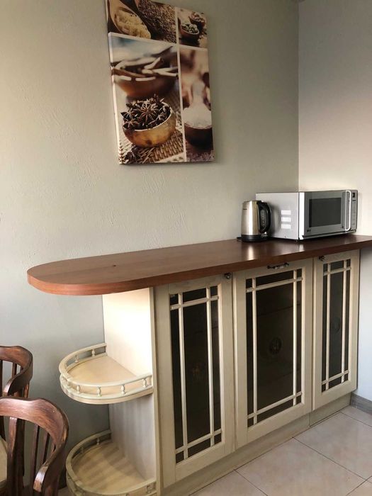 Сдам 3 комн,в Центре/ Успенский переулок.Рядом сквер, бювет!