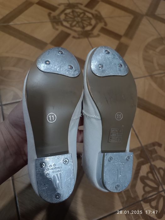 Продам туфлі для степу