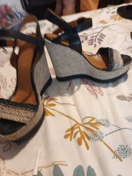 Sapatos de alta qualidade