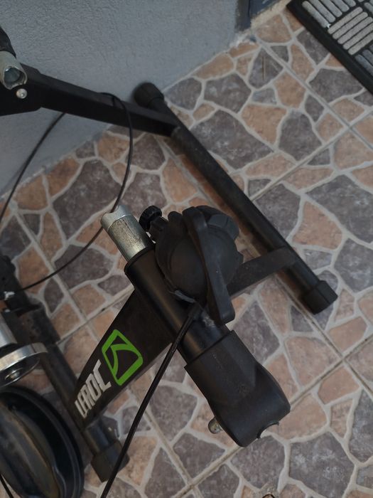 Rolo de treino para bicicleta