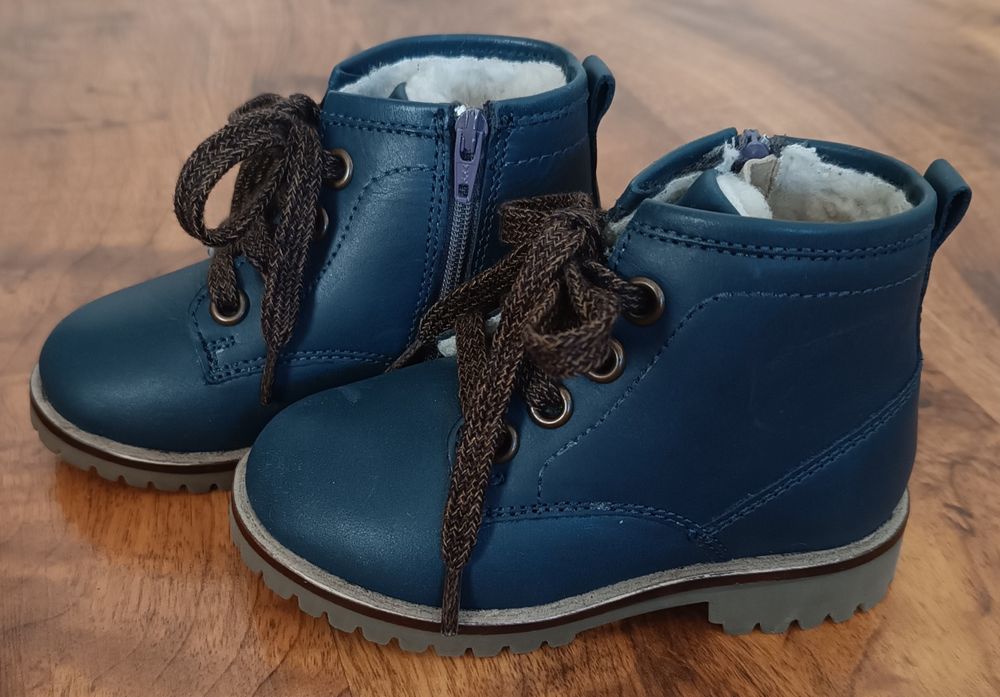 Skórzane buty Apawwa