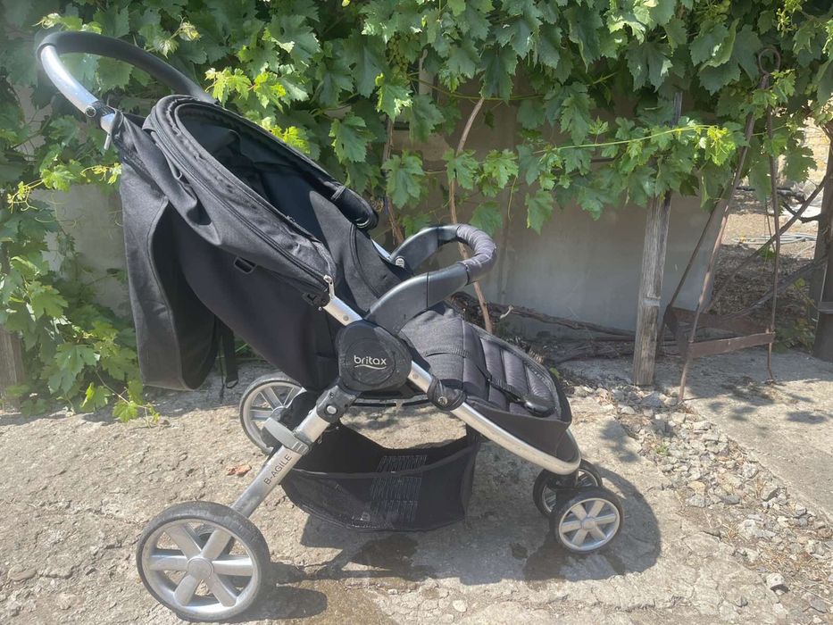 Продам детскую коляску